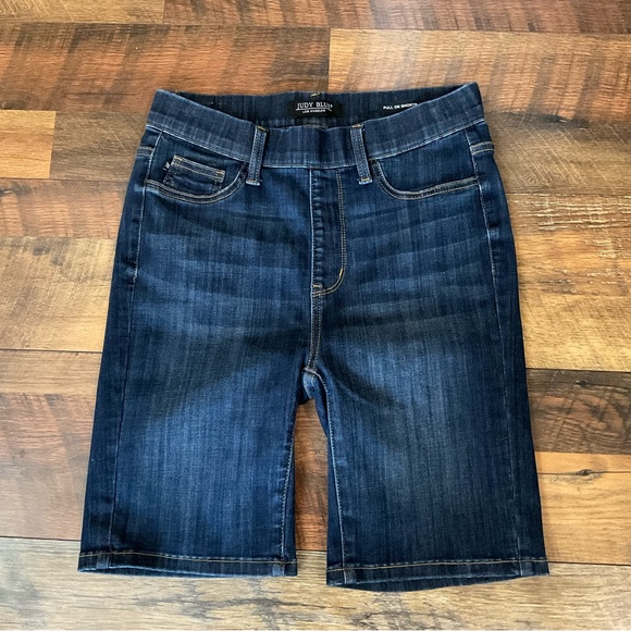Judy Blue Shorts Judy Blue Pull On Walking Jean Shorts M Poshmark